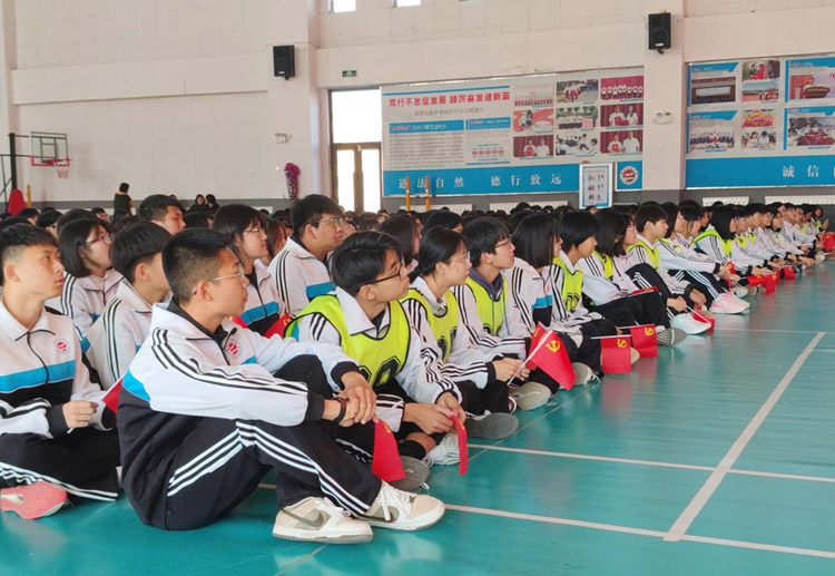 红船映初心 盘锦弘毅中学举办红色剧本演绎公益实践活动